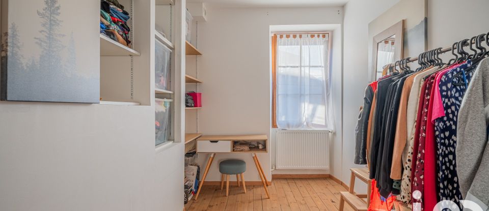 Maison 5 pièces de 105 m² à Notre-Dame-de-Mésage (38220)