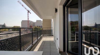 Apartment 3 rooms of 65 m² in Cergy (95800)