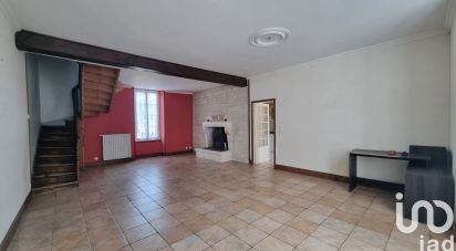 Town house 14 rooms of 228 m² in Rouillac (16170)