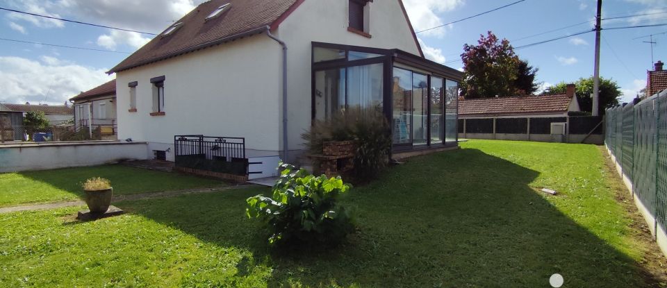 Maison 6 pièces de 150 m² à Olivet (45160)