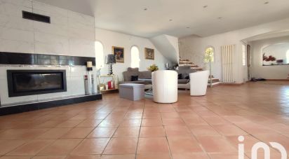 House 4 rooms of 158 m² in La Motte (83920)