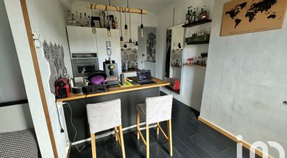 Apartment 2 rooms of 30 m² in Hyères (83400)