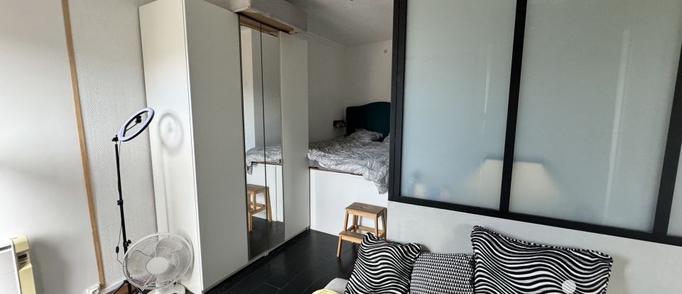 Appartement 3 pièces de 45 m² à Hyères (83400)