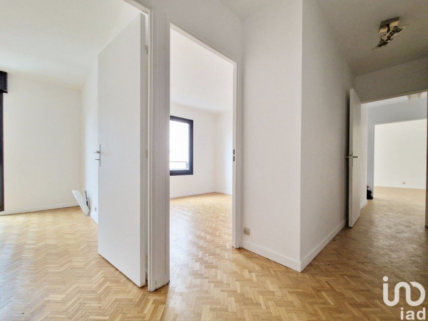 Appartement 3 pièces de 66 m² à Paris (75020)