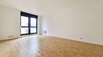 Appartement 3 pièces de 66 m² à Paris (75020)