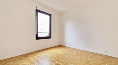 Appartement 3 pièces de 66 m² à Paris (75020)