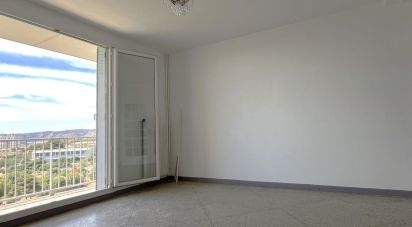 Appartement 3 pièces de 61 m² à Marseille (13015)