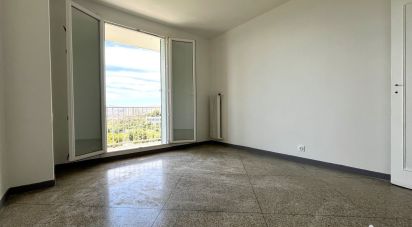 Apartment 3 rooms of 61 m² in Marseille (13015)