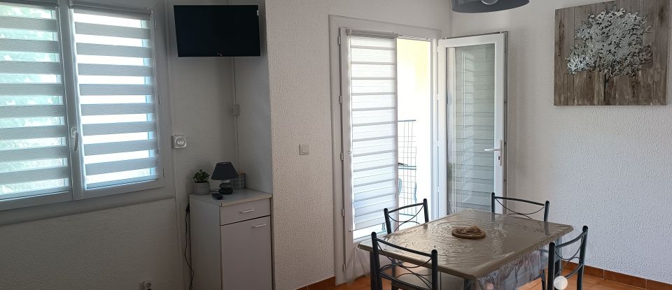 Apartment 2 rooms of 27 m² in Valras-Plage (34350)