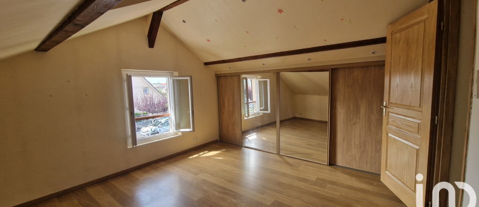 Maison traditionnelle 5 pièces de 121 m² à Tarbes (65000)