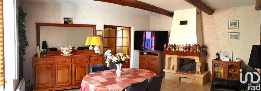 Village house 4 rooms of 110 m² in Alleins (13980)