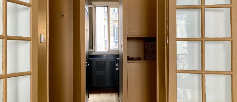 Appartement 2 pièces de 58 m² à Paris (75018)