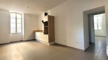 Appartement 3 pièces de 53 m² à Orange (84100)