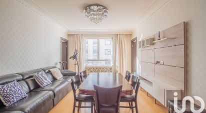 Appartement 5 pièces de 110 m² à Paris (75016)