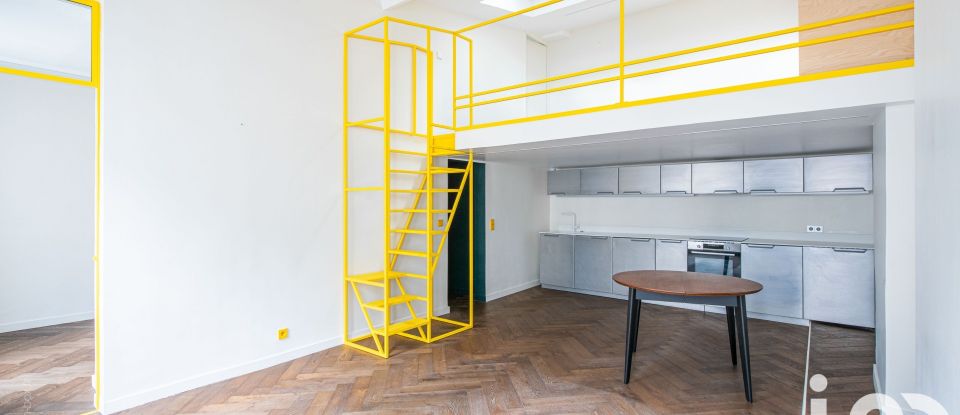 Appartement 3 pièces de 71 m² à Paris (75010)