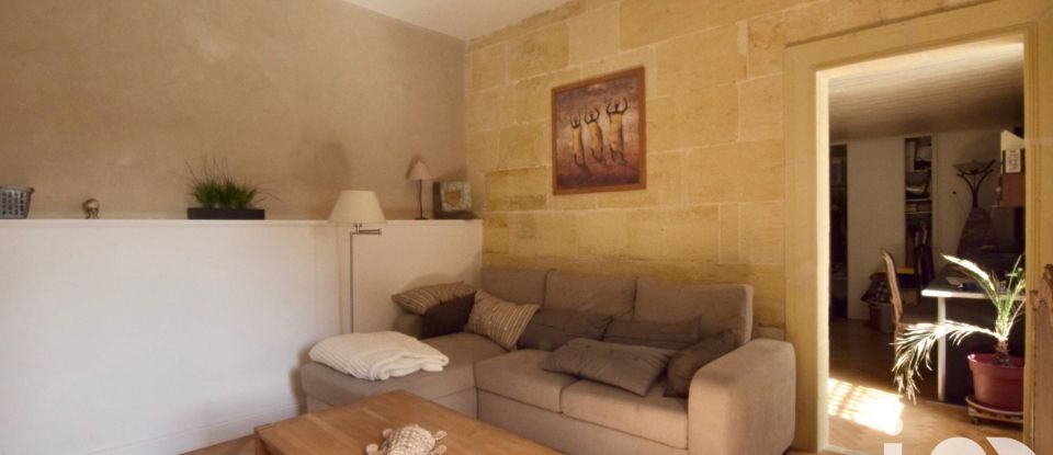 House 8 rooms of 252 m² in Saint-Germain-du-Puch (33750)