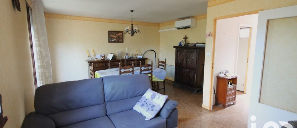 House 3 rooms of 70 m² in Valady (12330)