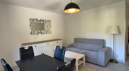 Apartment 2 rooms of 40 m² in Gréoux-les-Bains (04800)