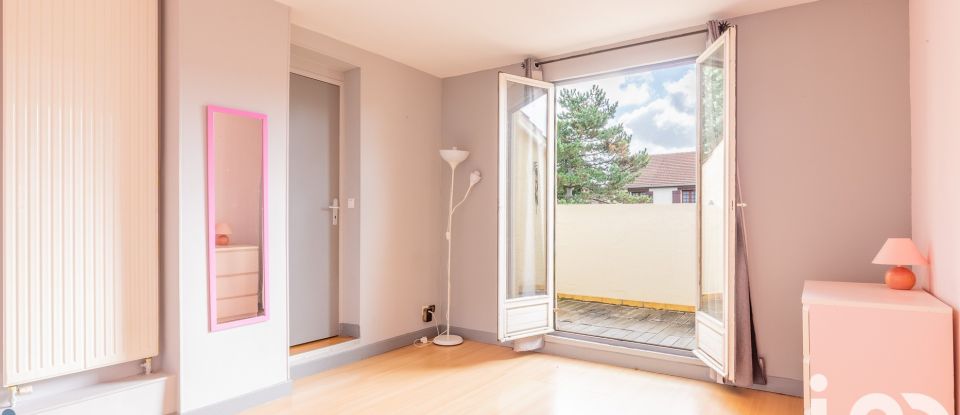 Maison 7 pièces de 150 m² à Morangis (91420)