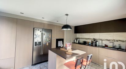 Maison 7 pièces de 208 m² à Sucé-sur-Erdre (44240)