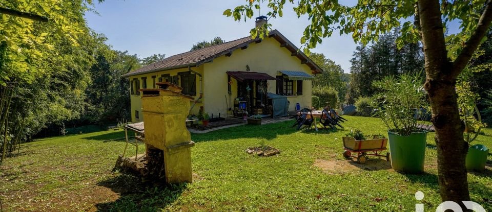 Maison traditionnelle 4 pièces de 105 m² à Courmangoux (01370)