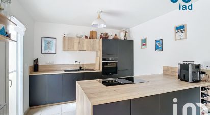 Appartement 5 pièces de 105 m² à Roisey (42520)