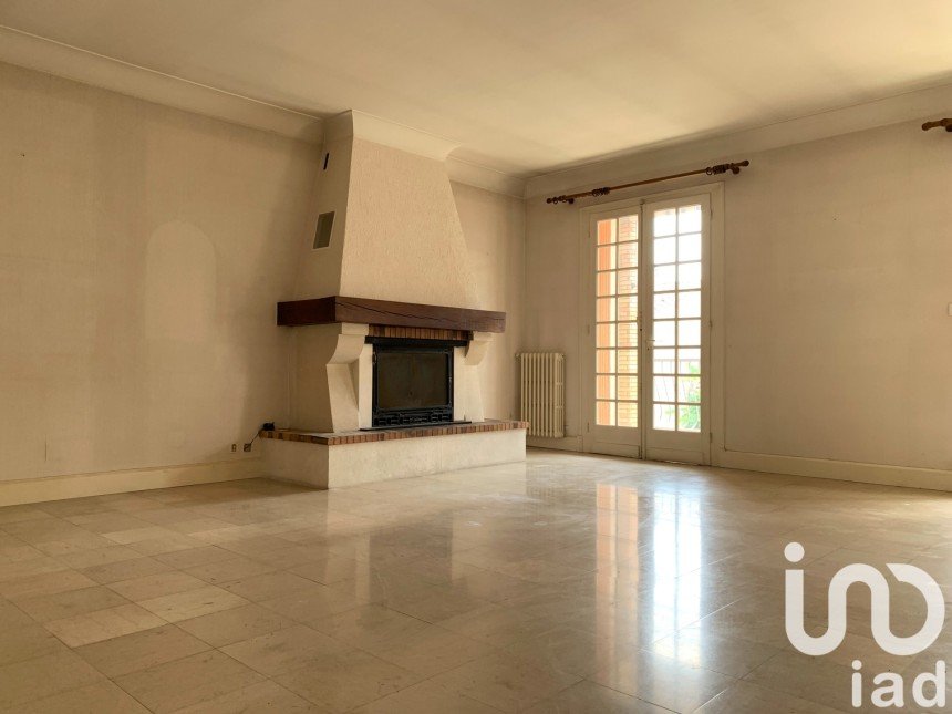 Town house 6 rooms of 174 m² in Miramont-de-Guyenne (47800)