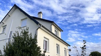 House 8 rooms of 175 m² in Beaulon (03230)