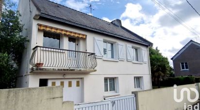 Traditional house 5 rooms of 122 m² in Laval (53000)