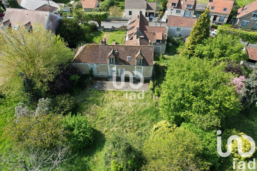 Maison 9 pièces de 265 m² à Gretz-Armainvilliers (77220)