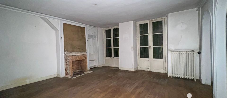 Maison 9 pièces de 265 m² à Gretz-Armainvilliers (77220)