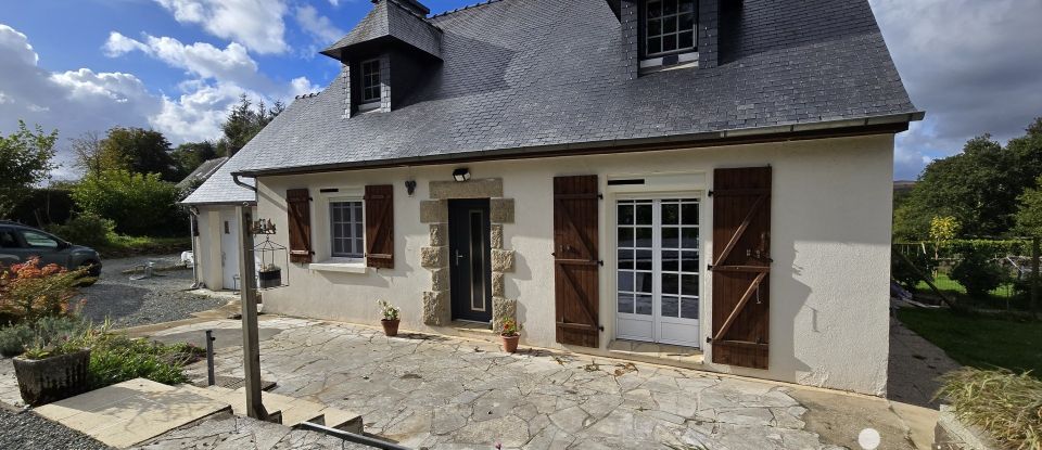 Country house 5 rooms of 99 m² in La Feuillée (29690)