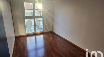 Appartement 4 pièces de 77 m² à Aubervilliers (93300)