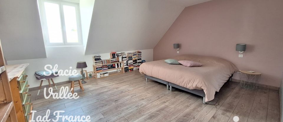 Maison 6 pièces de 215 m² à Ferrières-Haut-Clocher (27190)