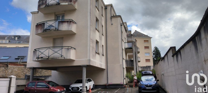 Apartment 3 rooms of 61 m² in Chartres (28000)