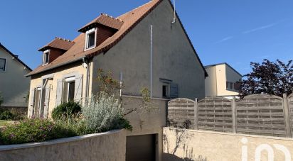 Maison traditionnelle 4 pièces de 115 m² à Aubergenville (78410)