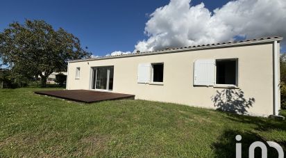 House 5 rooms of 103 m² in Breuil-Magné (17870)