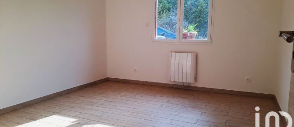 Maison traditionnelle 6 pièces de 150 m² à Trédarzec (22220)