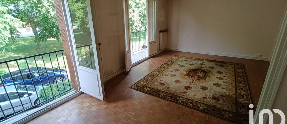 Apartment 3 rooms of 73 m² in Troyes (10000)