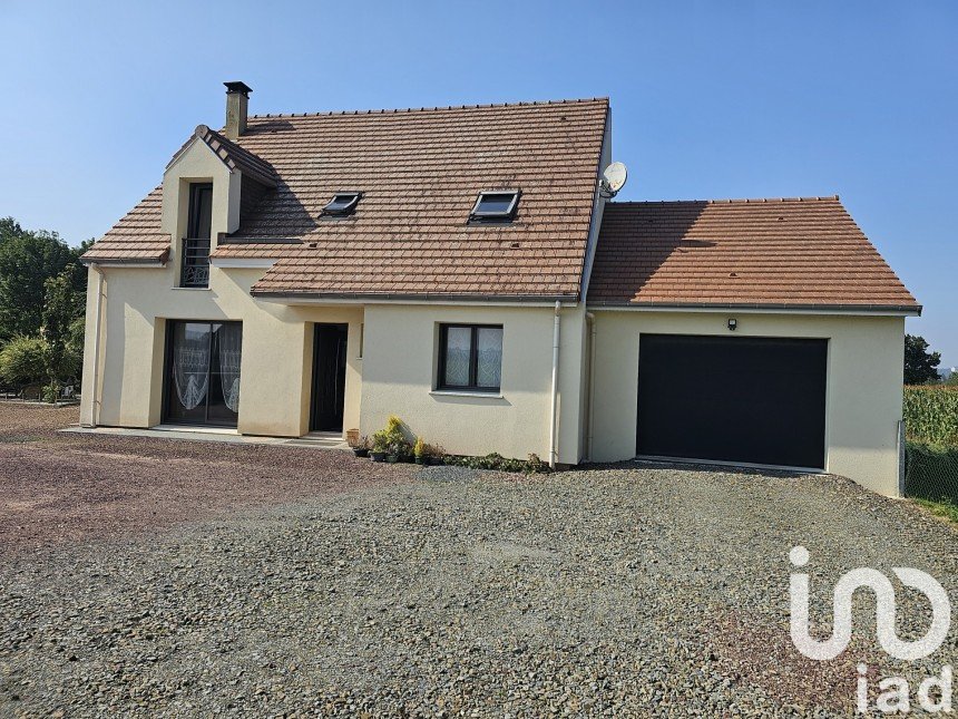 Maison traditionnelle 5 pièces de 145 m² à Cahagnes (14240)