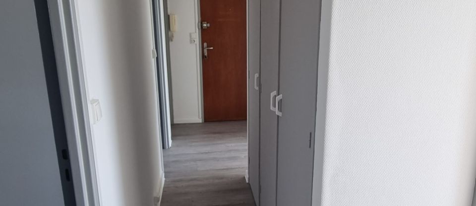 Appartement 3 pièces de 59 m² à Châlons-en-Champagne (51000)