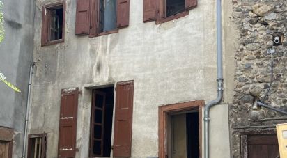 Maison 10 pièces de 300 m² à Tarascon-sur-Ariège (09400)