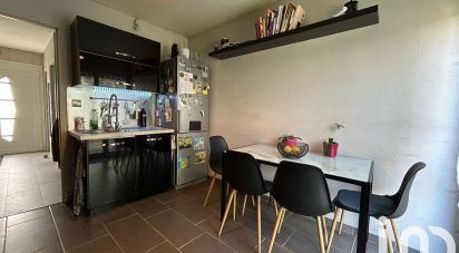 House 4 rooms of 81 m² in Angerville (91670)