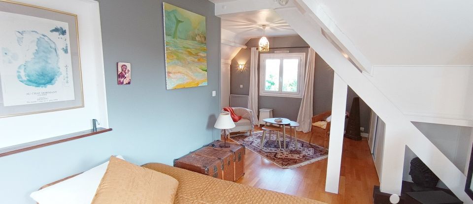 Maison 7 pièces de 212 m² à Paron (89100)