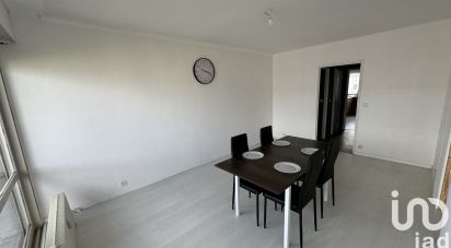 Appartement 4 pièces de 80 m² à Melun (77000)