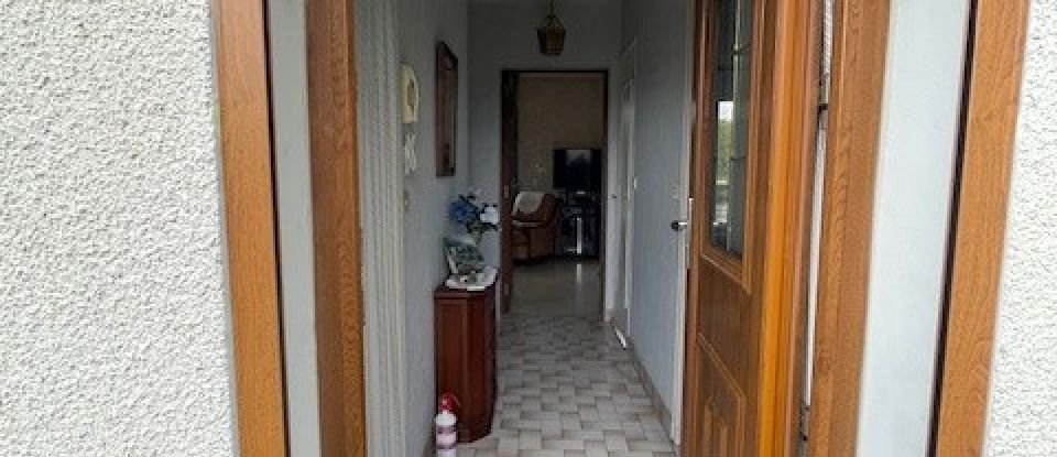 House 4 rooms of 75 m² in Saint-Maurice-sur-Fessard (45700)