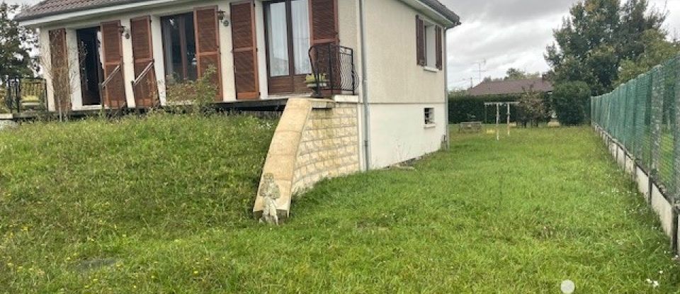 Maison 4 pièces de 75 m² à Saint-Maurice-sur-Fessard (45700)