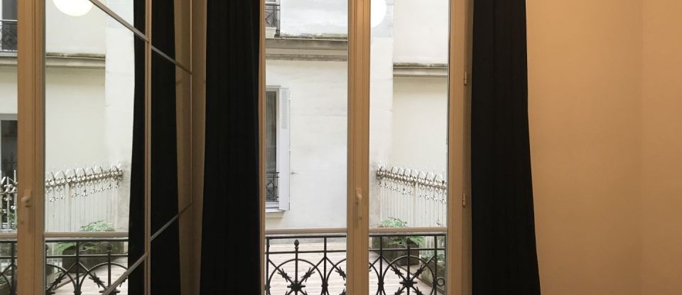 Appartement 2 pièces de 34 m² à Paris (75018)