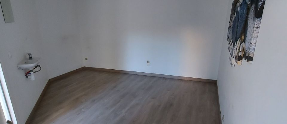 Immeuble de 86 m² à La Gaubretière (85130)