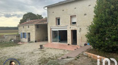 Country house 4 rooms of 113 m² in Ébréon (16140)